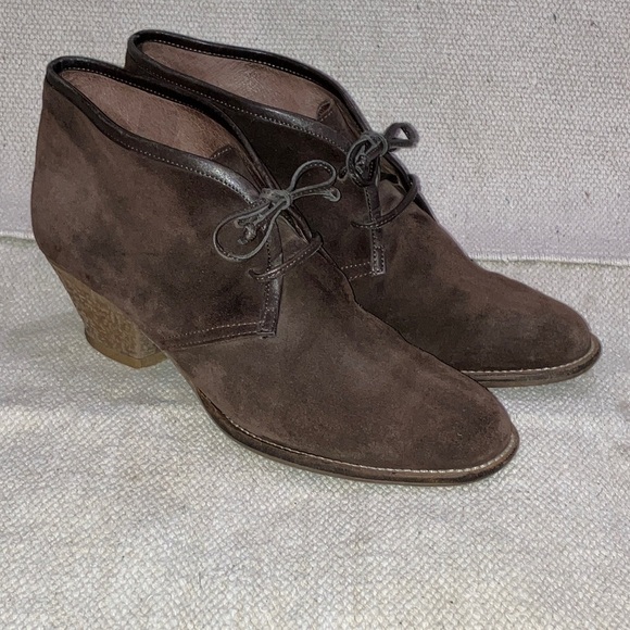 Sessun size 41 women’s soft suede leather Booties dark brown lace up - Picture 1 of 15